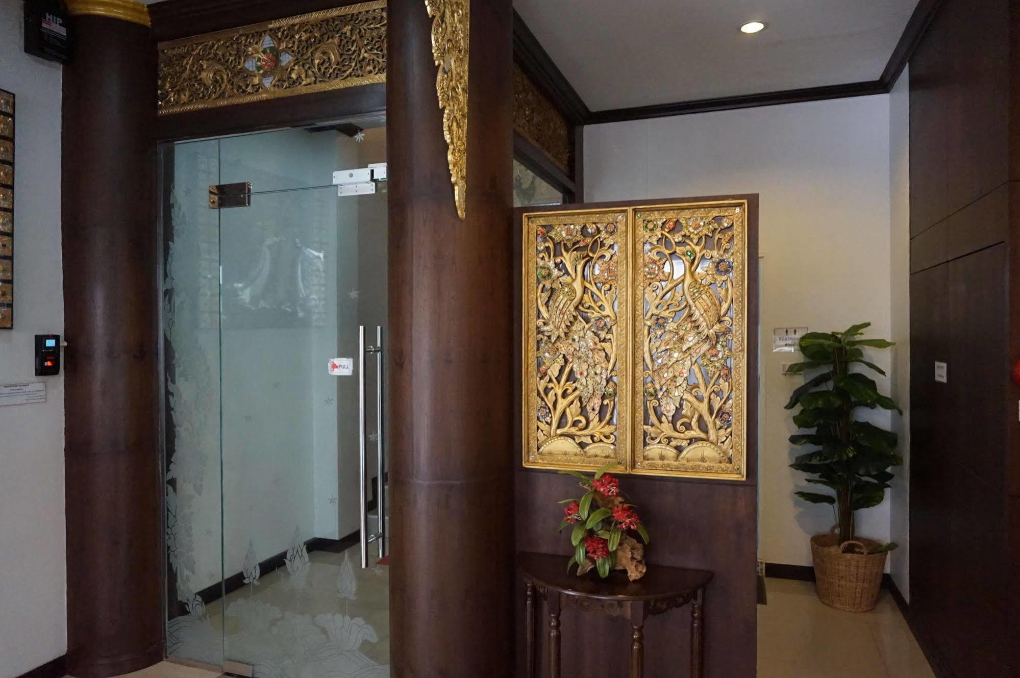The Next Grand Hotel Khon Kaen Zewnętrze zdjęcie